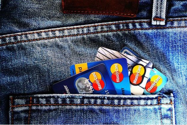 Jaka karta kredytowa spełnia oczekiwania osób o zróżnicowanej sytuacji finansowej?